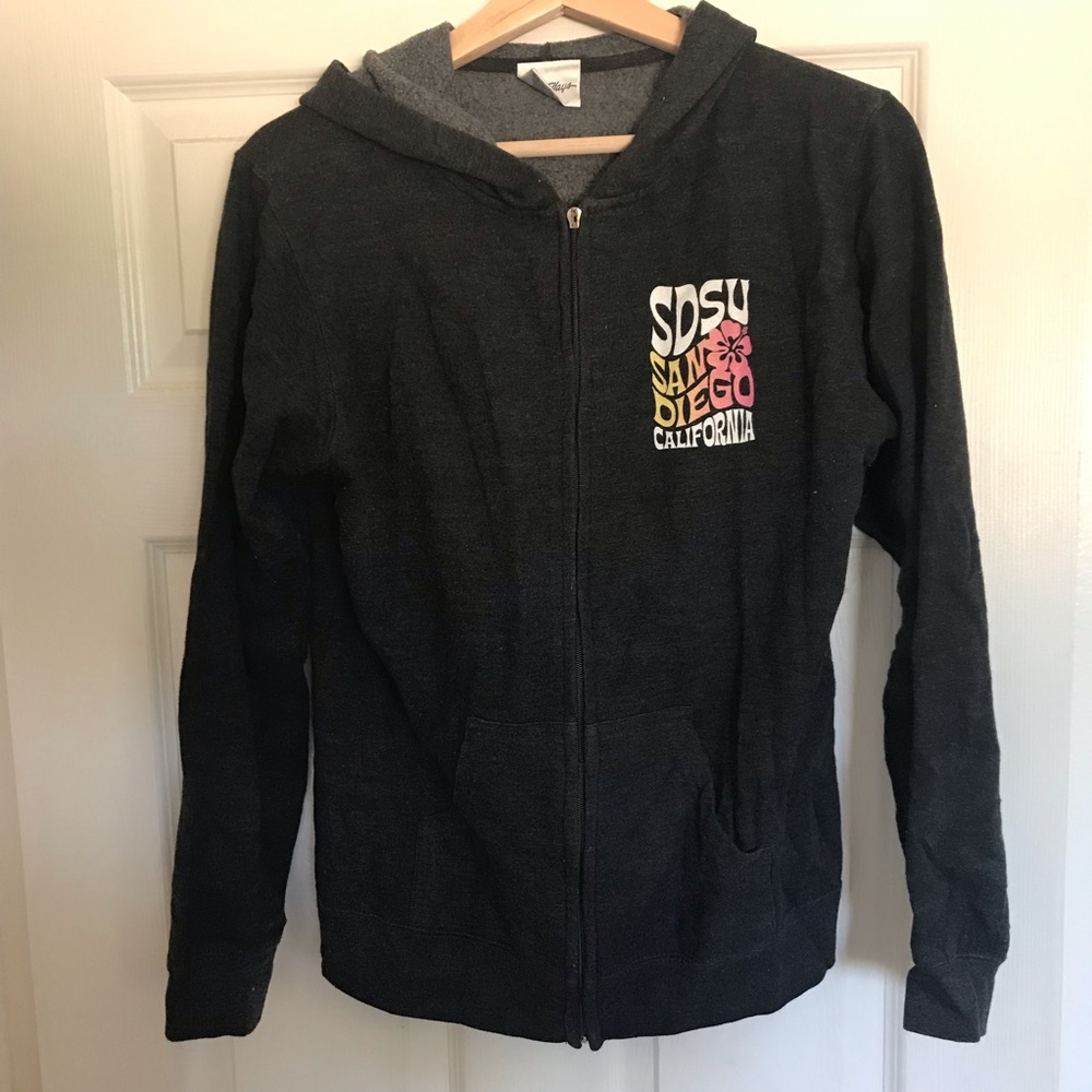SDSU grey sweatshirt